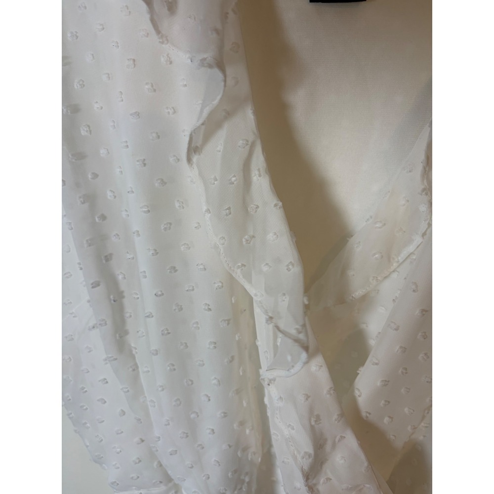 City Chic White Swiss Dot Ruffle Wrap Romper Flutter Sleeve Size M/18 - Picture 3 of 15